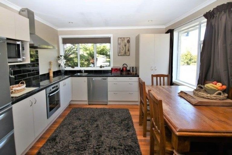 Photo of property in 73 Mcdonald Street, Mosgiel, 9024