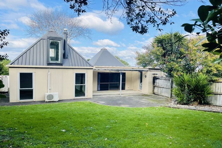 Photo of property in 72 Ridge Road, Howick, Auckland, 2014