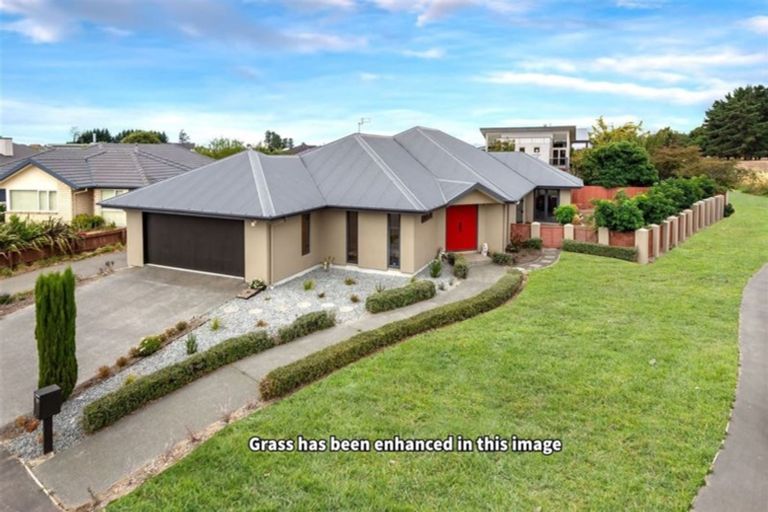 Photo of property in 25 Linkwater Way, Parklands, Christchurch, 8083