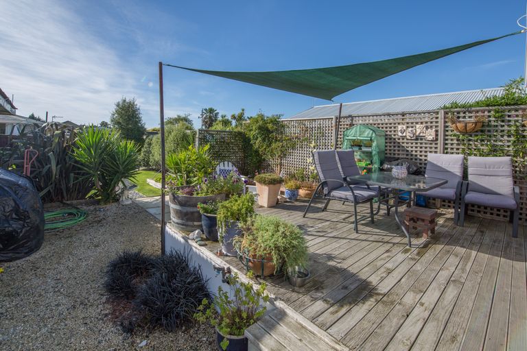Photo of property in 114 Bower Avenue, New Brighton, Christchurch, 8083
