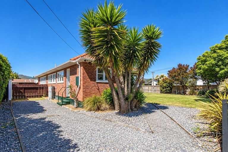 Photo of property in 1 Hobson Street, Woolston, Christchurch, 8023
