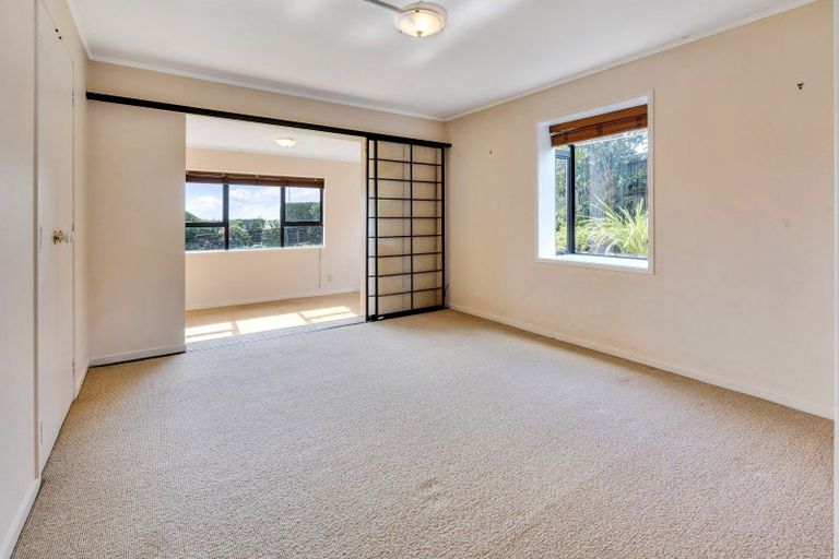 Photo of property in 4 Evelyn Road, Cockle Bay, Auckland, 2014