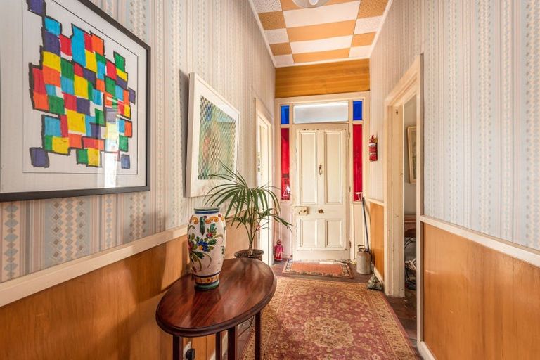 Photo of property in 664 Avonside Drive, Avonside, Christchurch, 8061