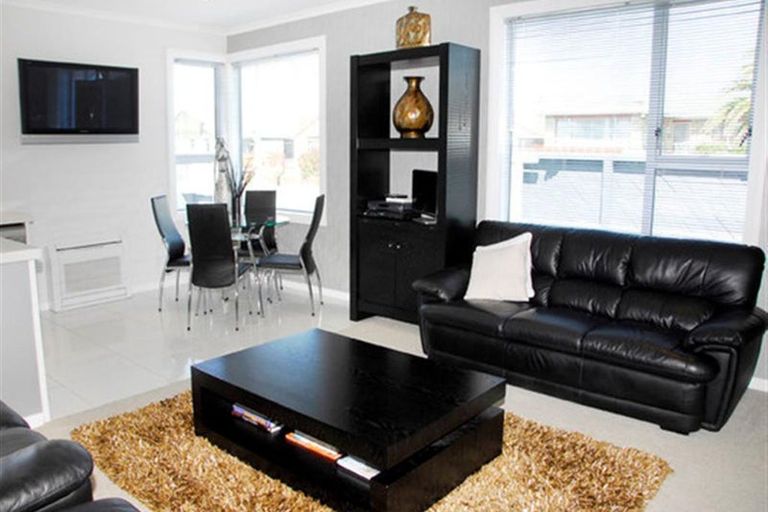 Photo of property in 2 Cashel Street, South Dunedin, Dunedin, 9012