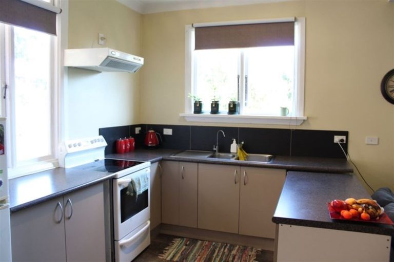 Photo of property in 18 Mcgeorge Avenue, Mornington, Dunedin, 9011