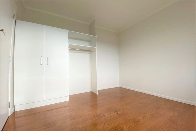 Photo of property in 8/3 Begbie Place, Sandringham, Auckland, 1025