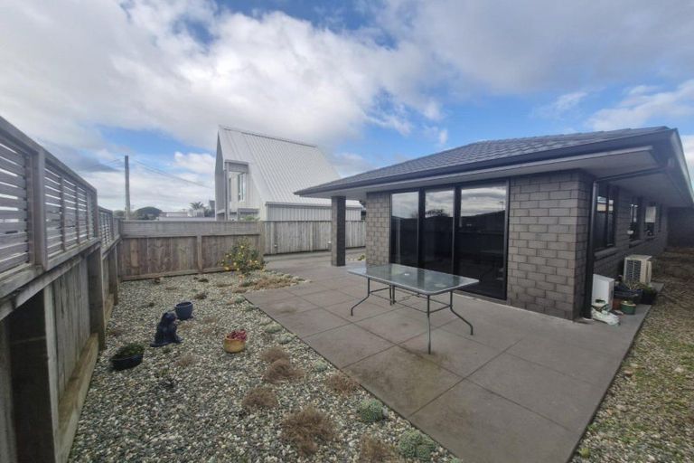 Photo of property in 146 Lemon Street, Strandon, New Plymouth, 4312