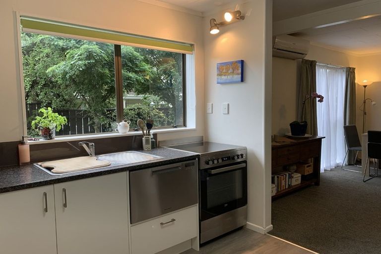 Photo of property in 4 Mchattie Lane, Clouston Park, Upper Hutt, 5018