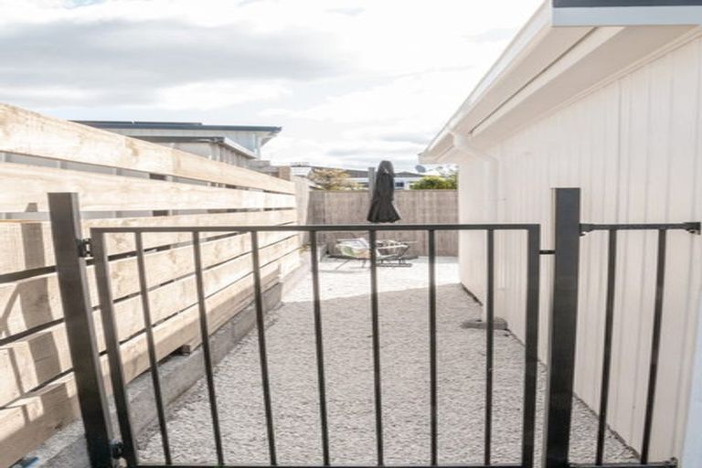 Photo of property in 4 Linklater Avenue, Bellevue, Tauranga, 3110