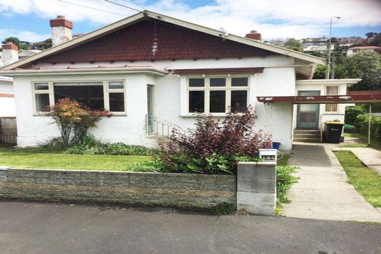 Photo of property in 124 Fitzroy Street, Forbury, Dunedin, 9012