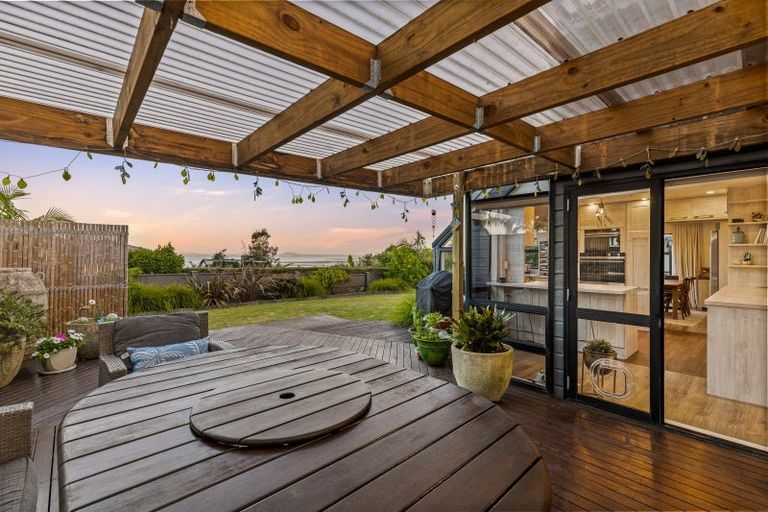 Photo of property in 18 Wiseley Road, Hobsonville, Auckland, 0618