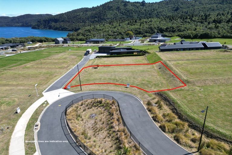 Photo of property in 4 Broadleaf Way, Kinloch, 3377