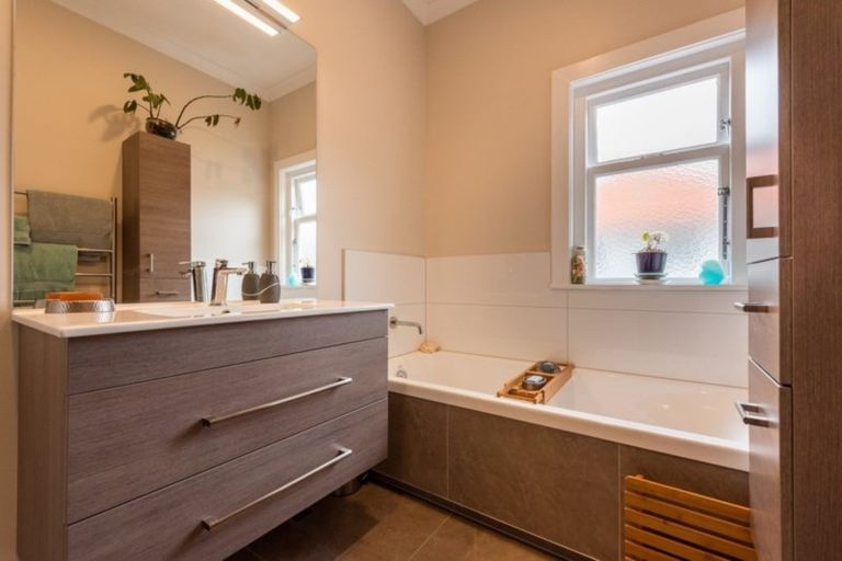 Photo of property in 5 Friend Street, Karori, Wellington, 6012