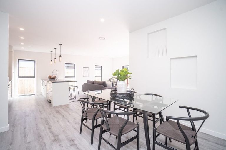 Photo of property in 28 Freedom Drive, Kelvin Grove, Palmerston North, 4414