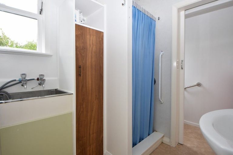 Photo of property in 8 Wyndham Street, Carterton, 5713