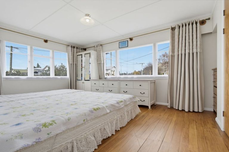 Photo of property in 2 Isobel Street, Fairy Spring, Rotorua, 3015