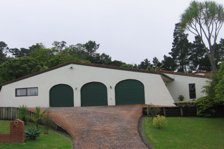 Photo of property in 112 Captain Scott Road, Glen Eden, Auckland, 0602