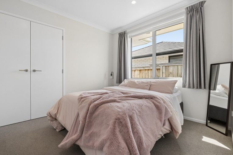 Photo of property in 29 Hills View Drive, Papamoa, 3118