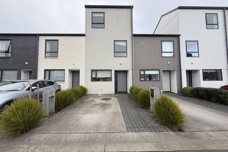 Photo of property in 8/170 Fraser Avenue, Johnsonville, Wellington, 6037