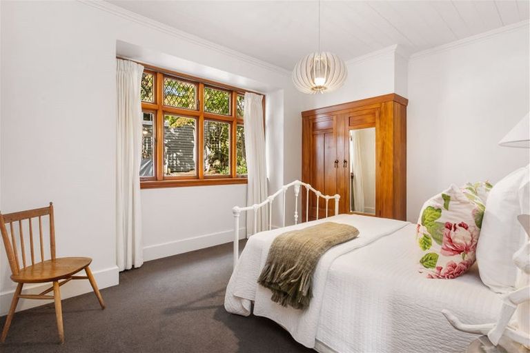 Photo of property in 16 Huntsbury Avenue, Huntsbury, Christchurch, 8022