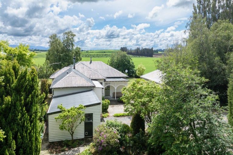 Photo of property in 284 Estate Road, Clinton, 9584