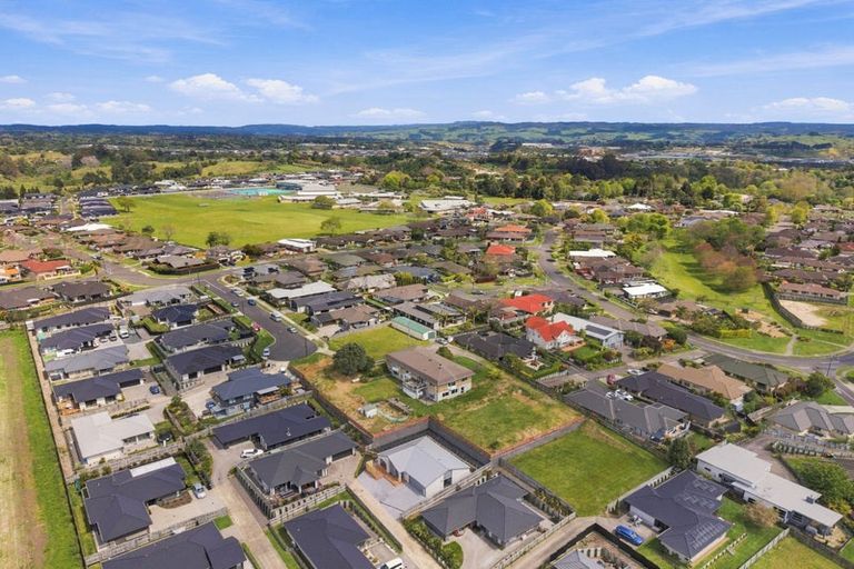 Photo of property in 48 Sharman Place, Pyes Pa, Tauranga, 3112