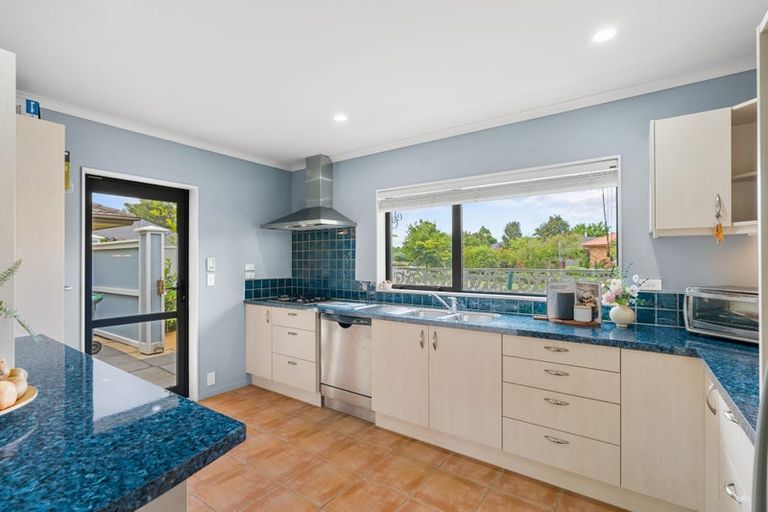 Photo of property in 14 Caroline Way, Northwood, Christchurch, 8051