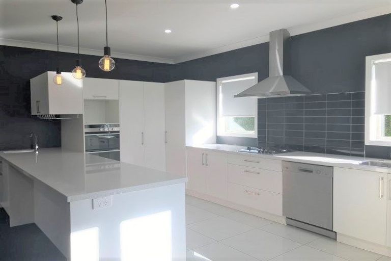 Photo of property in 35 Dayna Avenue, Ohauiti, Tauranga, 3112