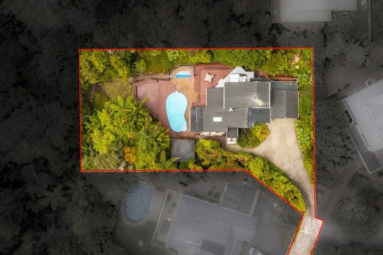 Photo of property in 22 Hebe Place, Birkenhead, Auckland, 0626