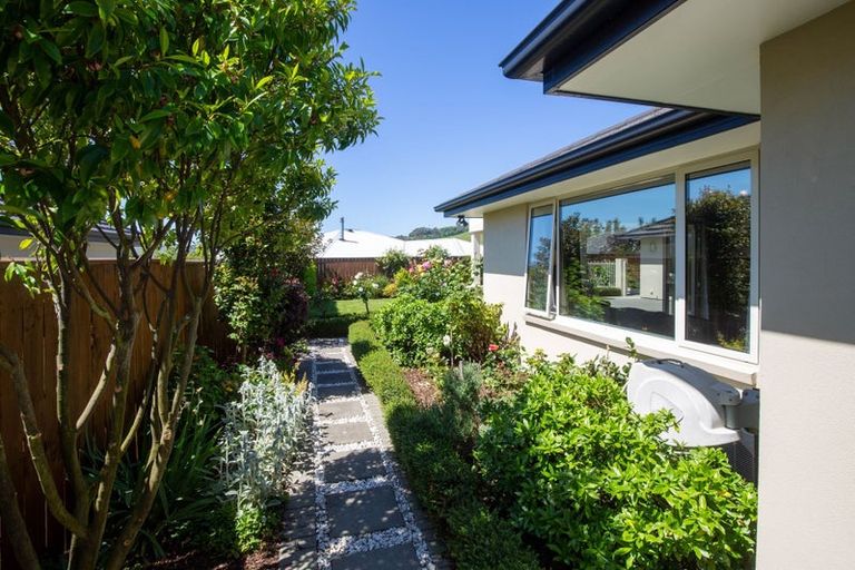 Photo of property in 13 John Sutton Place, Richmond, 7020