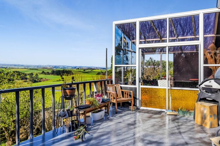 Photo of property in 4 Ropata Street, Hawera, 4610