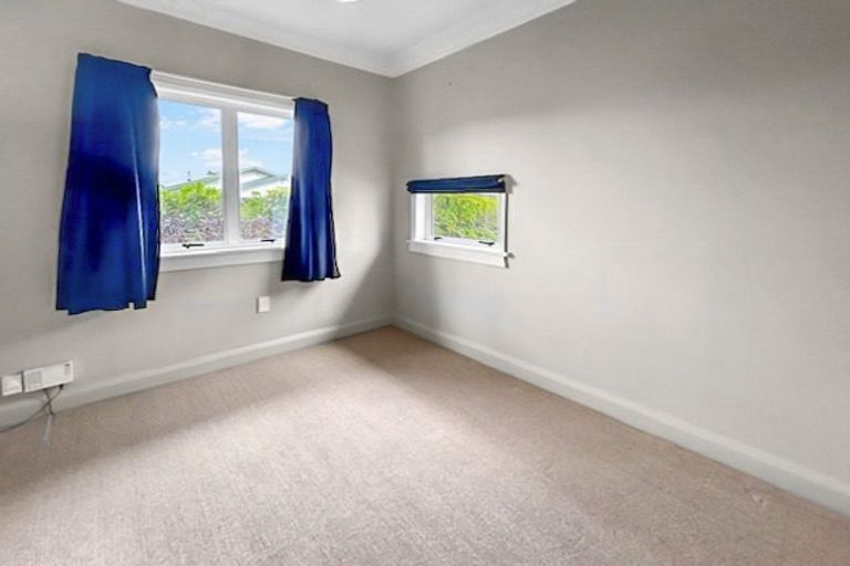 Photo of property in 67 East Street, Feilding, 4702