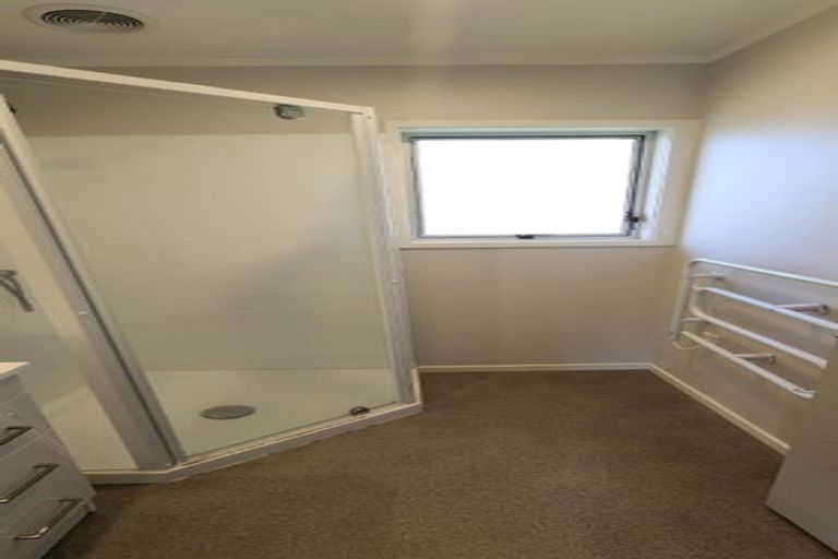 Photo of property in 2/46d Salisbury Road, Birkdale, Auckland, 0626
