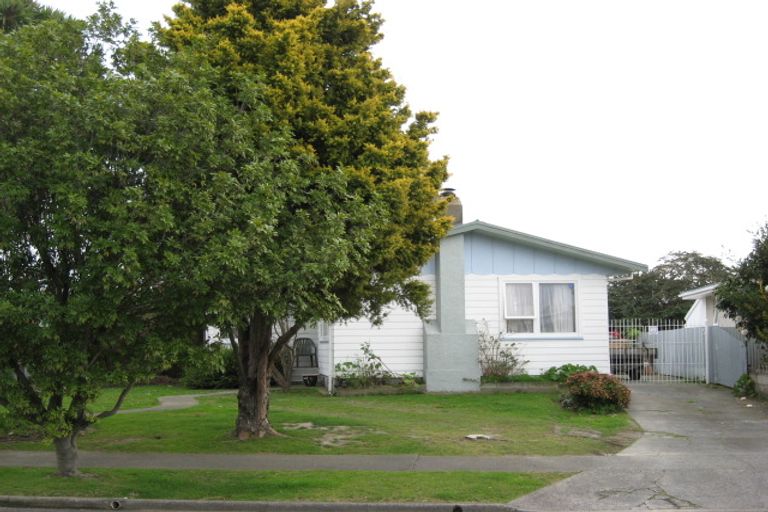 Photo of property in 21 Davidson Avenue, Pirimai, Napier, 4112