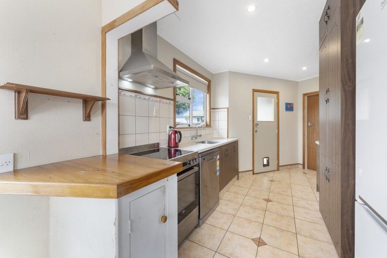 Photo of property in 27 Cavendish Crescent, Awapuni, Palmerston North, 4412