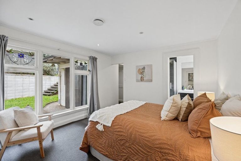 Photo of property in 155 Victoria Road, Saint Clair, Dunedin, 9012