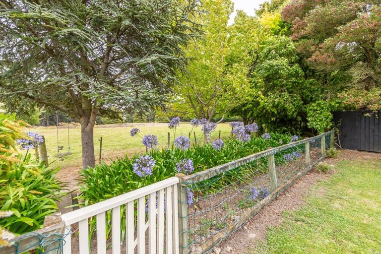 Photo of property in 16 Waipara Street, Cracroft, Christchurch, 8025