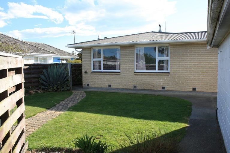 Photo of property in 32 Royalist Avenue, North New Brighton, Christchurch, 8083