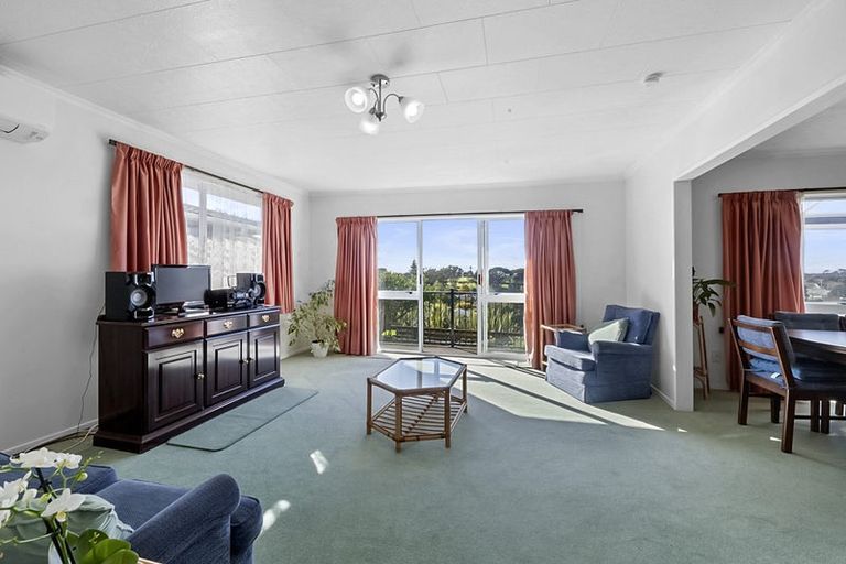 Photo of property in 1d Rossiter Crescent, Lynmouth, New Plymouth, 4310
