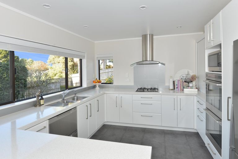 Photo of property in 1 Pohutukawa Place, Maunu, Whangarei, 0110