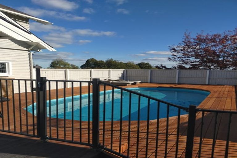 Photo of property in 208 Carrs Road, Loburn, Rangiora, 7472