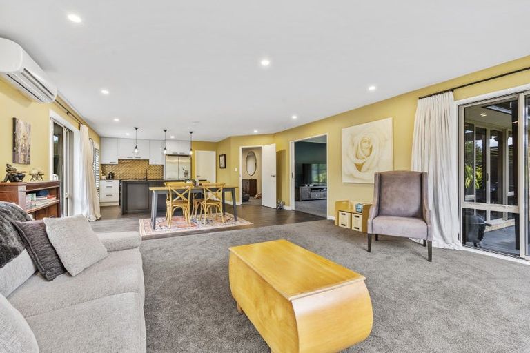 Photo of property in 19 Marlowe Place, Rolleston, 7614