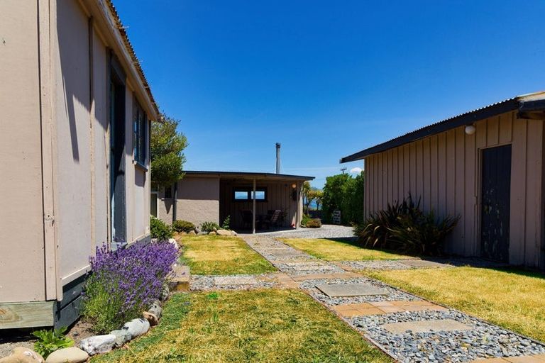 Photo of property in 19 South Bay Parade, South Bay, Kaikoura, 7300