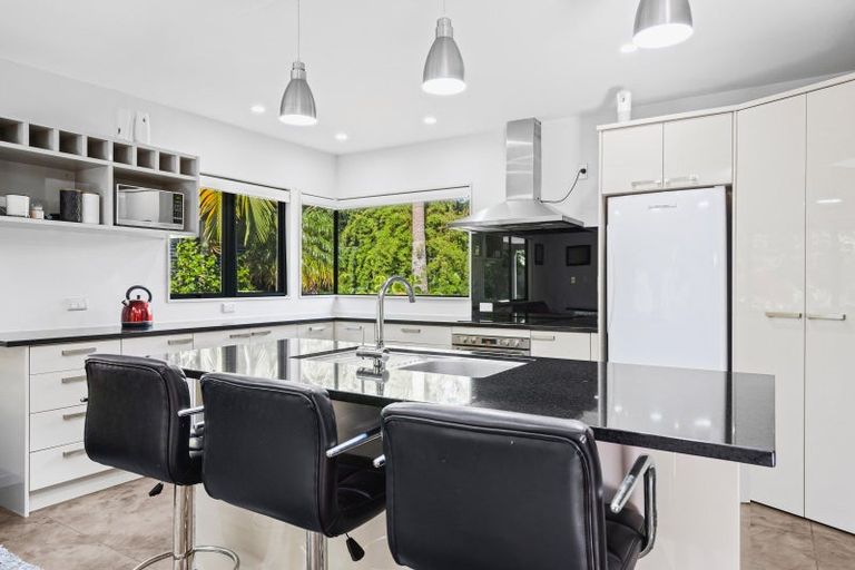 Photo of property in 24 Waitaua Road, Kauri, Kamo, 0185