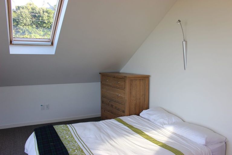 Photo of property in 19 Milne Terrace, Island Bay, Wellington, 6023