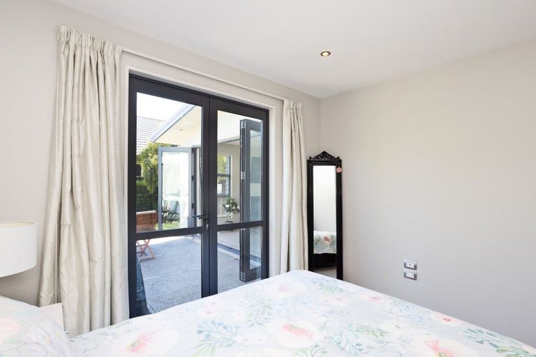 Photo of property in 11 Northside Drive, Waikiwi, Invercargill, 9810