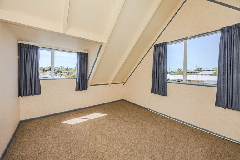 Photo of property in 10 Evered Street, Weston, Oamaru, 9401