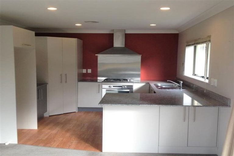 Photo of property in 24 Erlestoke Crescent, Churton Park, Wellington, 6037