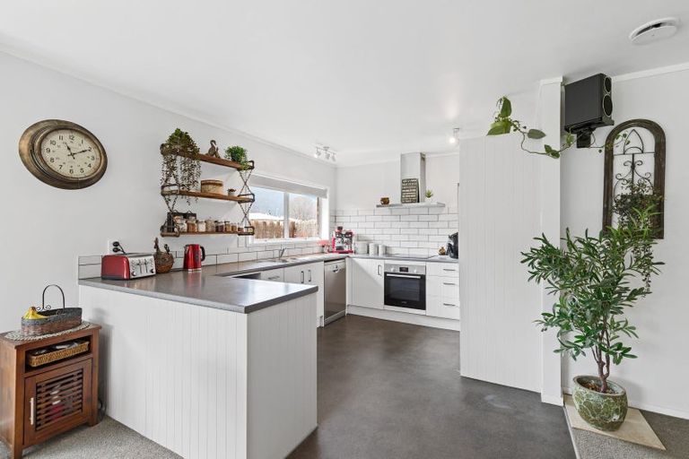 Photo of property in 6 Mount Avenue, Te Aroha, 3320