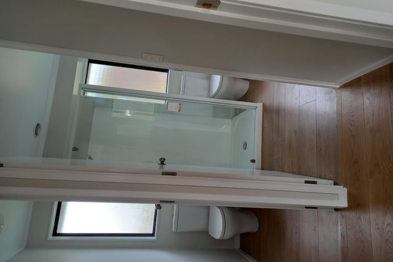 Photo of property in 2/15 Scott Road, Papakura, 2110